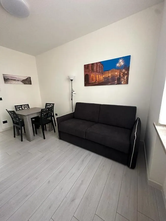 Cavour Apartment Center Bardolino