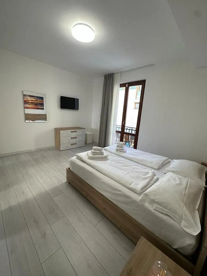 Cavour Apartment Center Bardolino