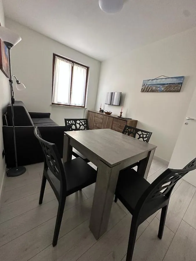 Cavour Apartment Center Bardolino Italië