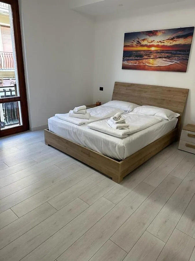 Cavour Apartment Center Bardolino